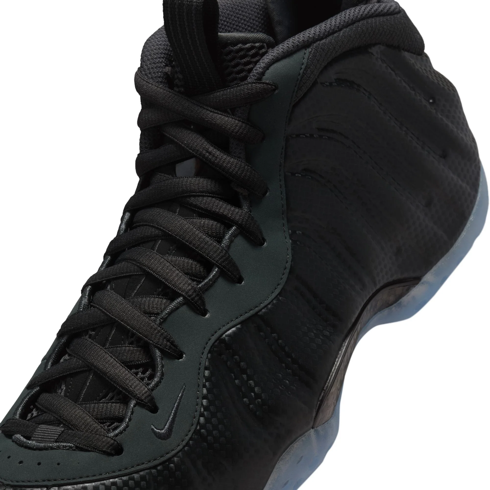 Nike Air Foamposite One 'Carbon Fiber' - Image 10