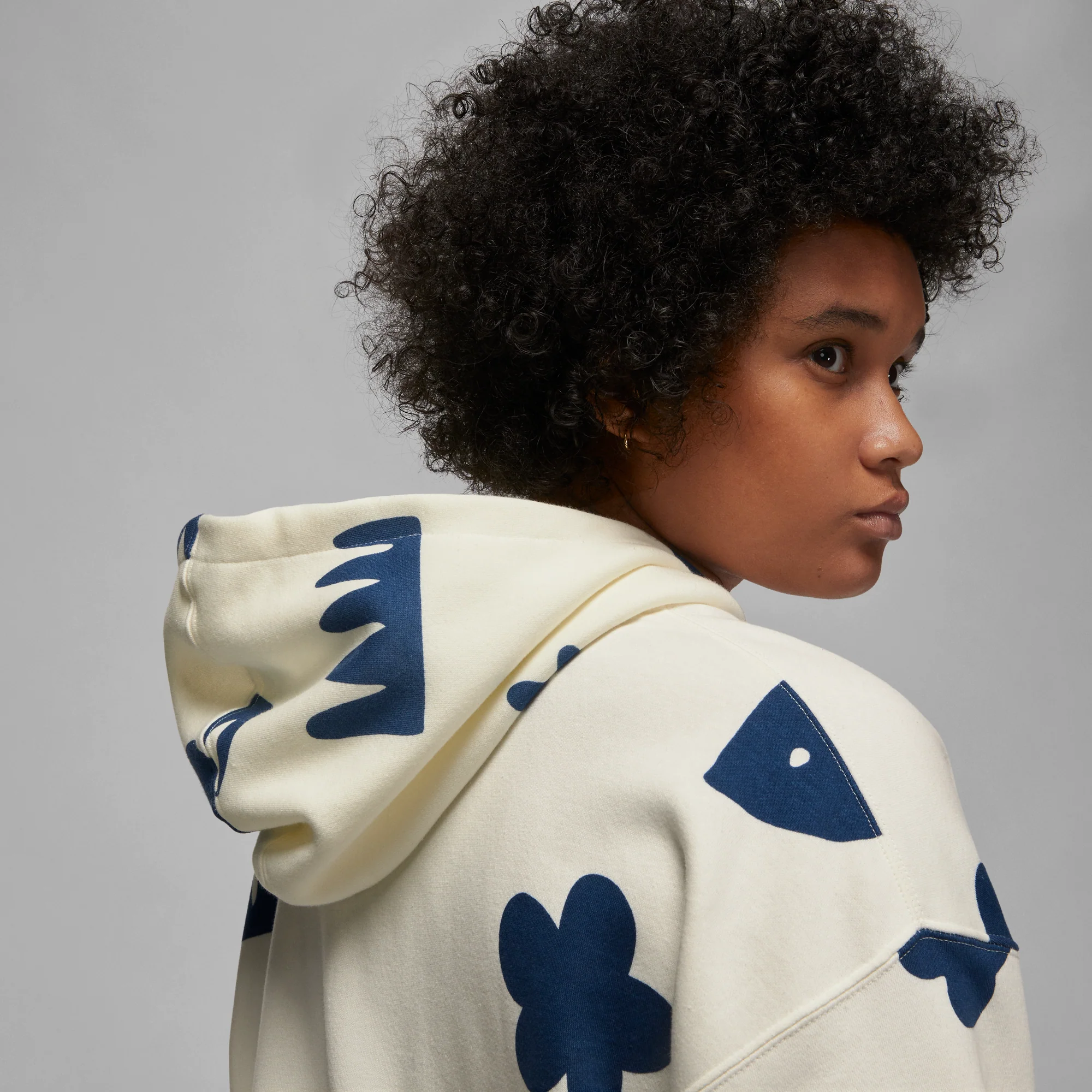 Womens Jordan Artist Series x Mia Lee Fleece Hoodie 'Sail' - Image 5