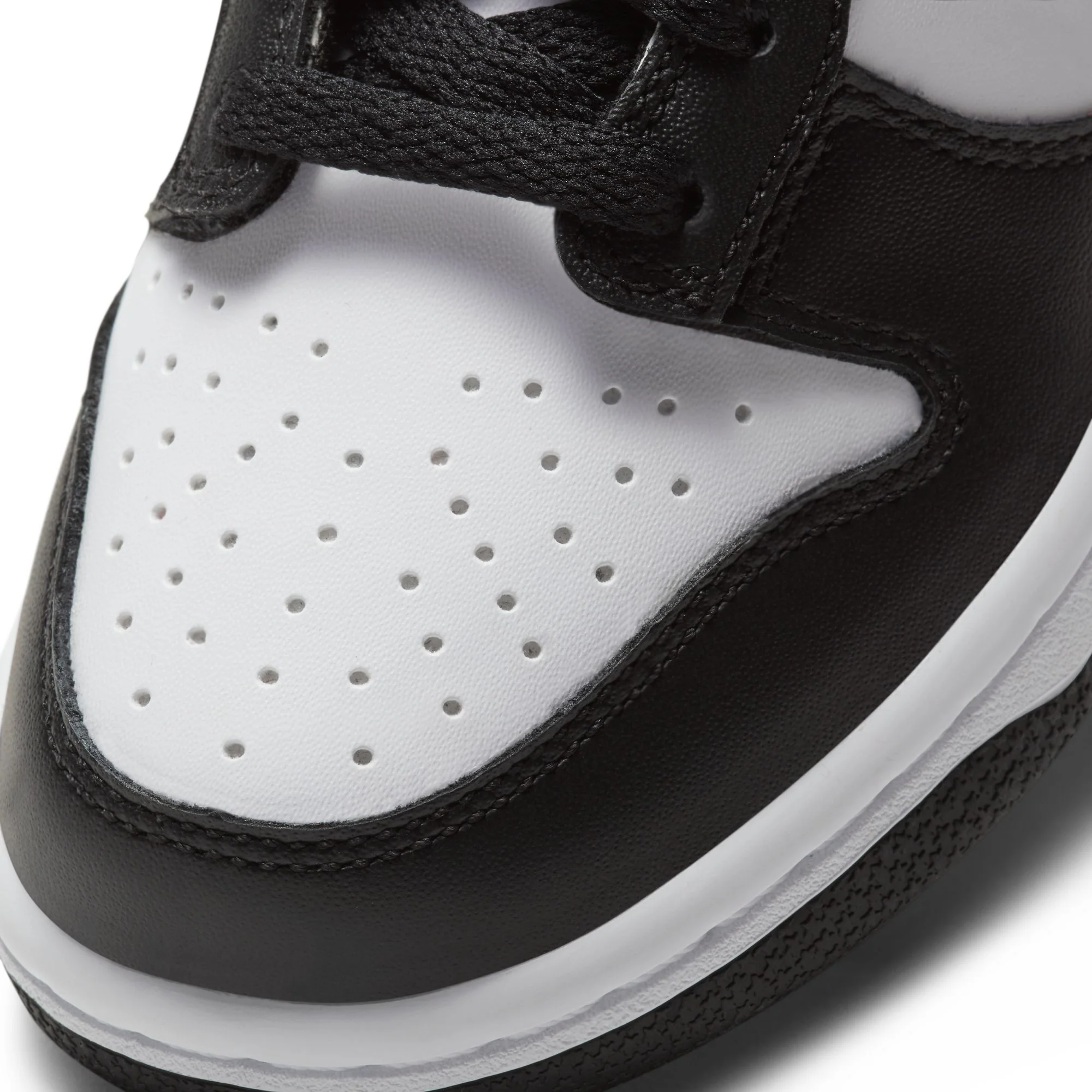 Youth Nike Dunk Low GS 'Panda' - Image 9